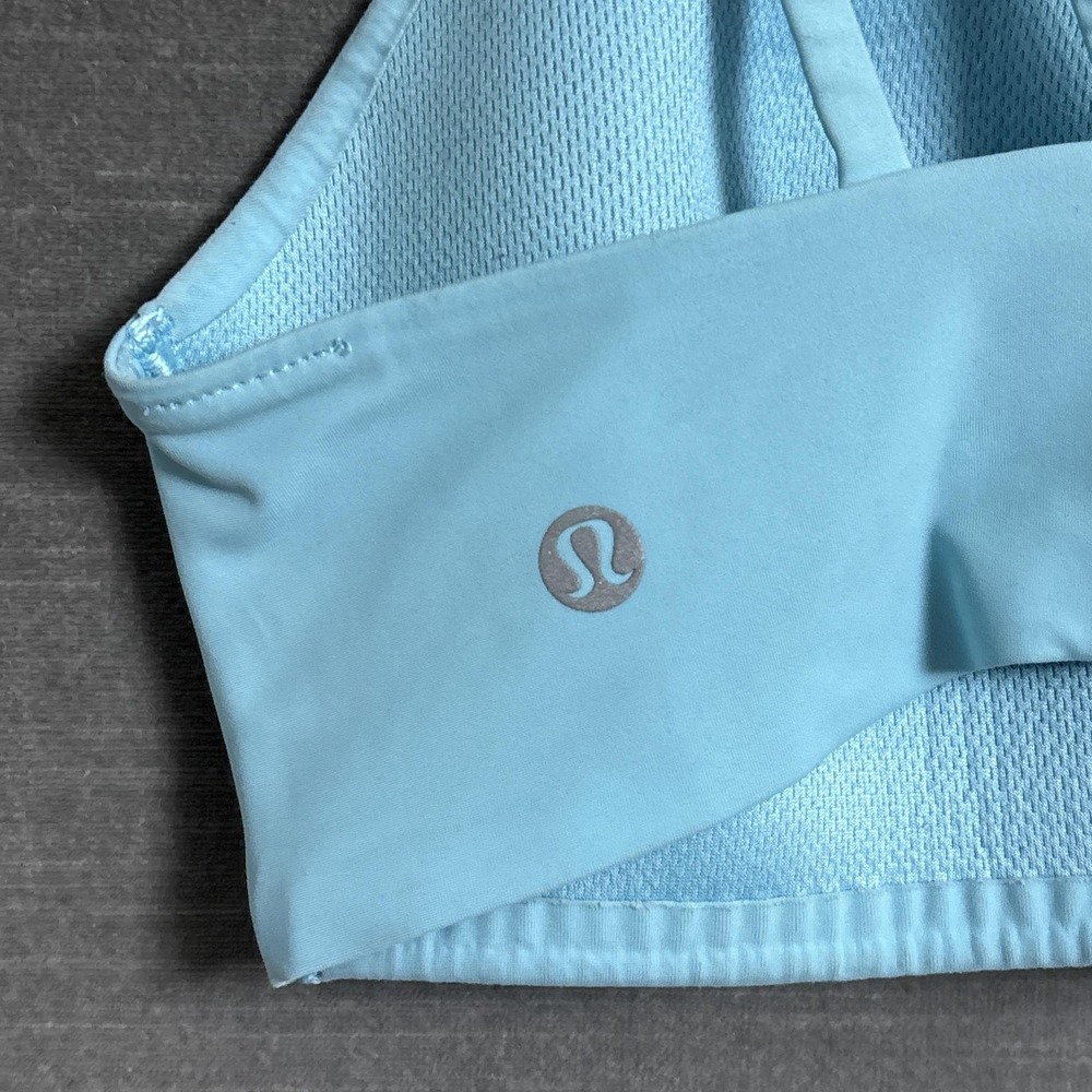 Lululemon Sports Like A Cloud Sports Bra XXS Blue Light Support Yoga Quick Dry - Picture 3 of 8
